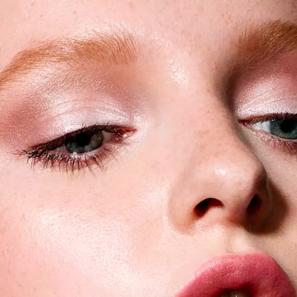 MAC Prissy Princess Eyeshadow Palette - Picture 13 of 17